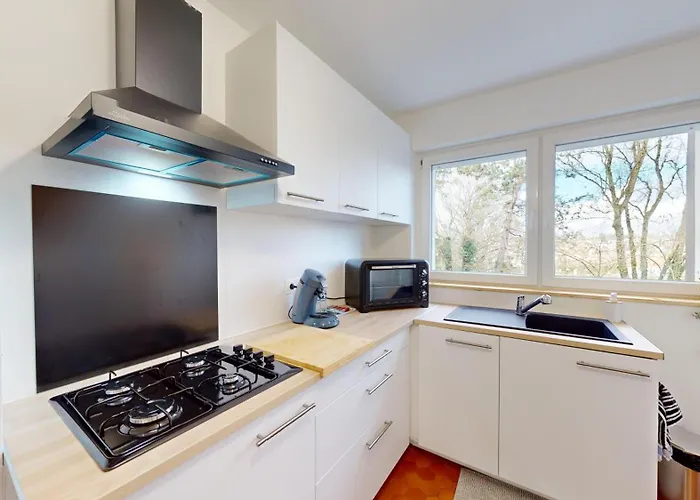 Les Beaux Arts - Appartement Prive 65 M2- Terrasse Et Parking Couvert - Wifi