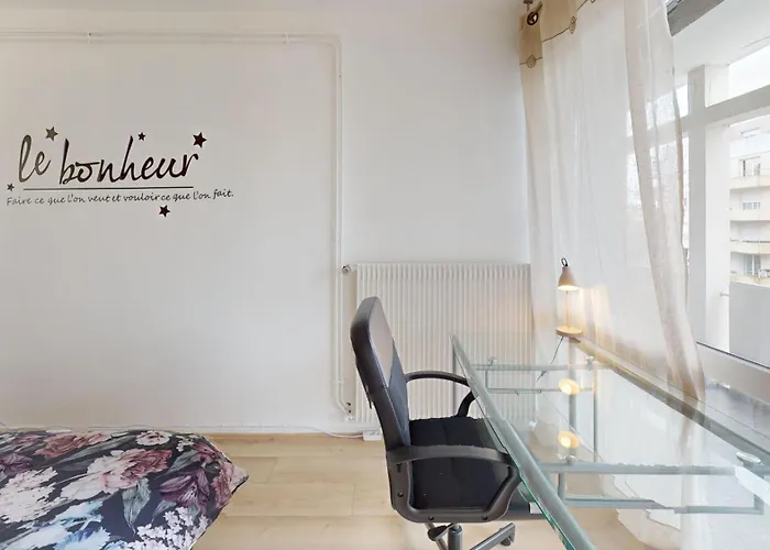 Les Beaux Arts - Appartement Prive 65 M2- Terrasse Et Parking Couvert - Wifi